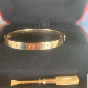 Cartier Love Bracelet Size 16 Yellow Gold 2019